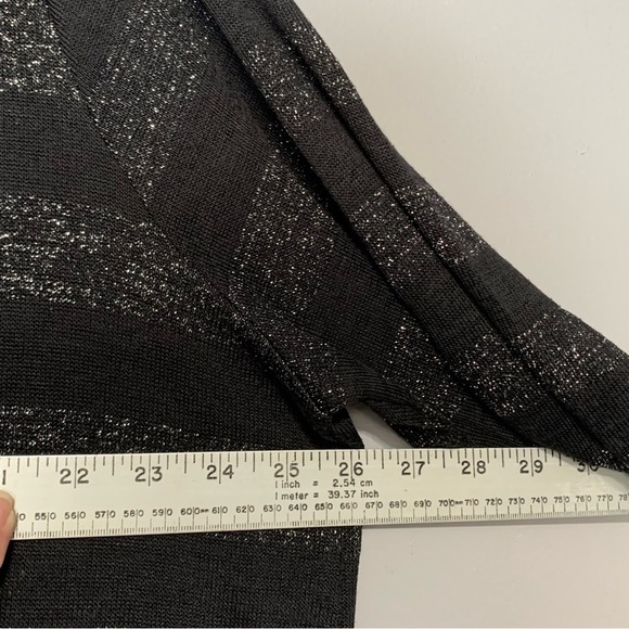 Lane Bryant black & silver metallic stripe v-neck 3/4 sleeve sweater. Size 22/24 - Picture 8 of 10